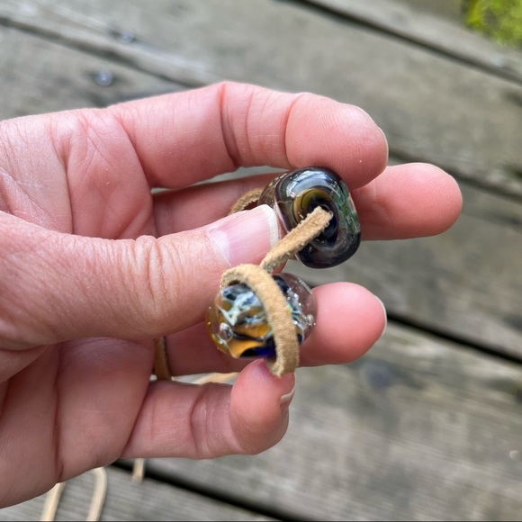 Vintage 90’s Handmade Pyrex Glass Beads - Set of 3 - Picture 10 of 16